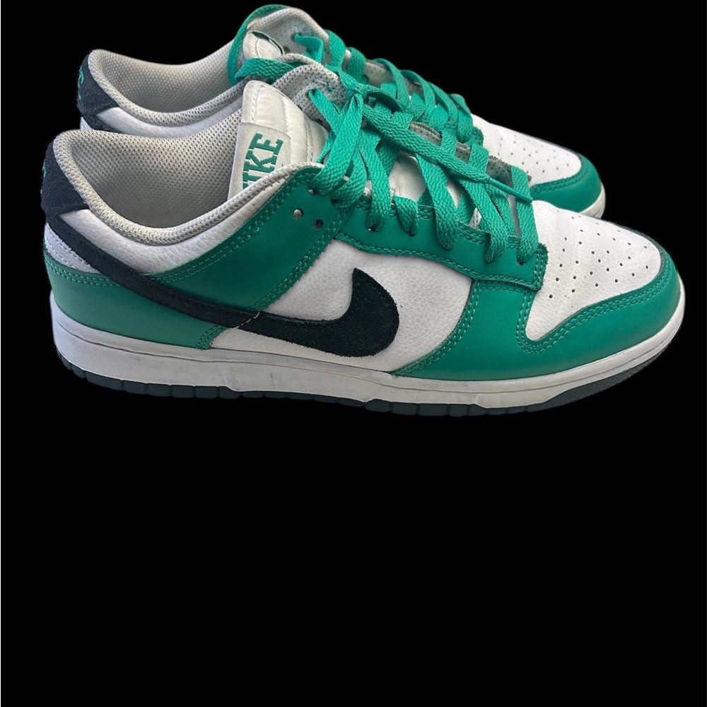Nike Dunk Low Stadium Green Black And White Sz 8